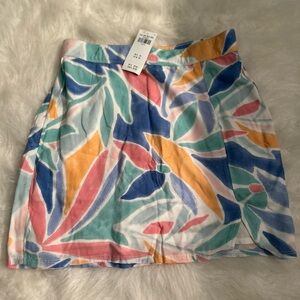 Girls A&F pattern a-line skirt
13/14